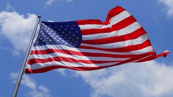 drapeau-usa-1-696x464@1