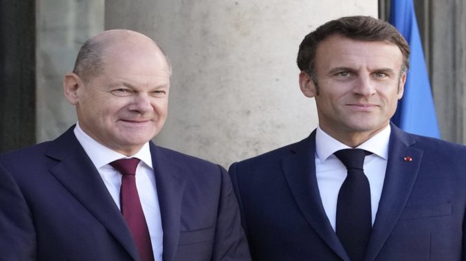 emmanuel-macron-a-recu-a-l-elysee-le-chancelier-allemand-olaf-scholz-ce-mercredi-photo-sipa-ap-christophe-ena-1666804231